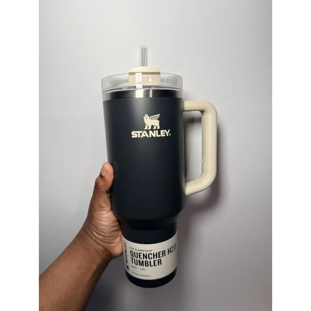 Stanley X Target CUDDLE COLLAB 40oz Set | BLACK, ROSE BOUQUET, OCEAN SPRAY GREEN - Picture 3 of 15